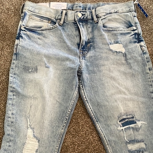Men's H&M Light distressed Jeans - BRAND NEW WITH TAGS - Picture 1 of 3